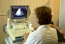 Муниципалитеты Коми получат медицинское оборудование и выездных специалистов