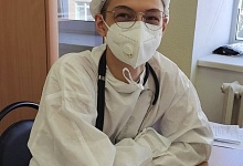 В ухтинской поликлинике – 9 молодых медицинских сестер и фельдшеров