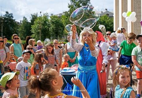 В ПОЛЬЗУ ЖИЗНИ…