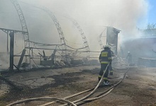 В Ухте на пожаре в ангаре погиб молодой человек