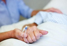 Госдума в первом чтении приняла законопроект о паллиативной помощи